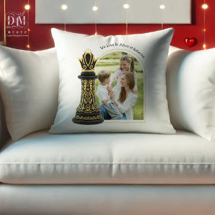 Coussin MAMAN Reine de ma vie, Écriture Dorée Échecs Noirs