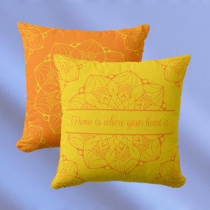 Coussin Mandala orange et jaune personnalisé