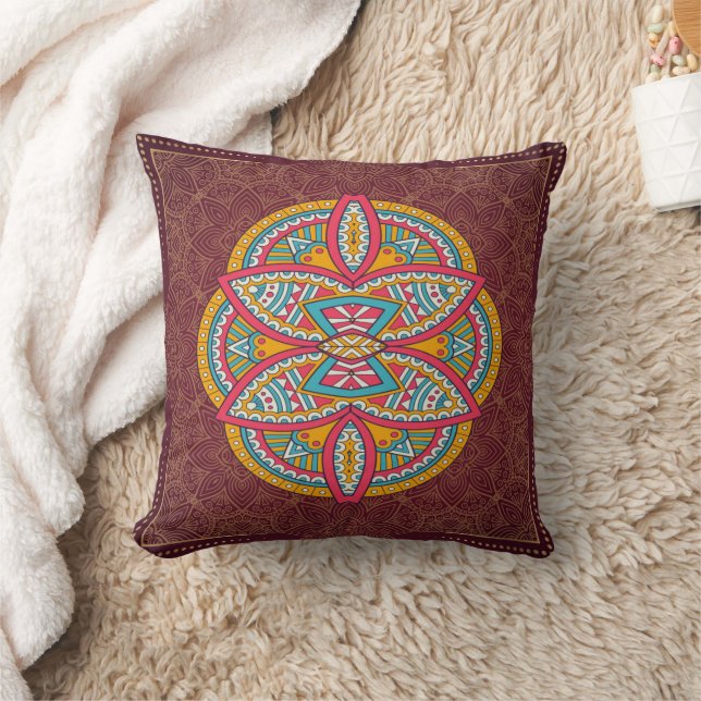 Coussin Mandalas en motifs mixtes Maroon (Couverture)