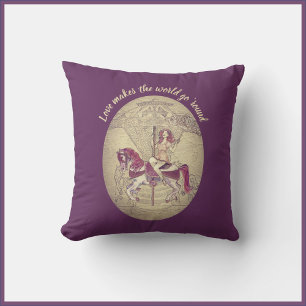 Coussin Manège vintage violet