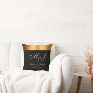Coussin Mariage de script de Monogramme de couleur noire