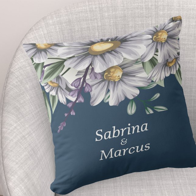 Coussin Mariage personnalisé bleu marine Floral (Créateur téléchargé)