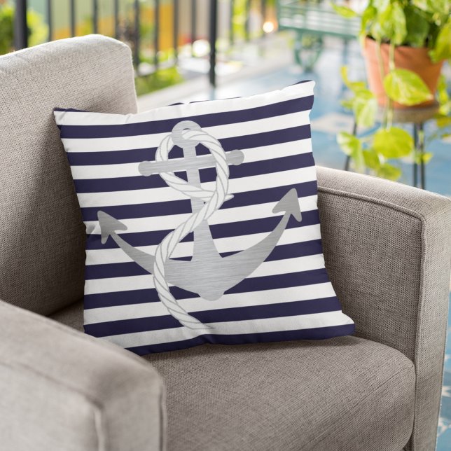 Coussin Marine marine Bleue et Ancre d'argent voilier (Créateur téléchargé)