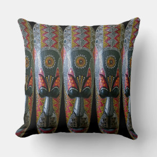 Coussin Masque tribal africain peint à la main