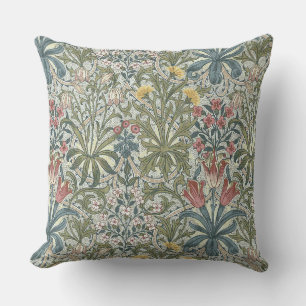 Coussin Mauvaises herbes de William Morris en forêt