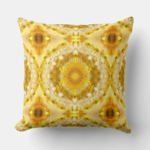 Coussin Médaillon Motif en Motif Batik Jaune de moutarde