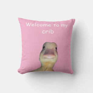Coussin Mème de canard drôle – “Bienvenue dans mon antre” 