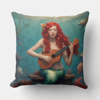 Coussin Mermaid jouant l'ukulele