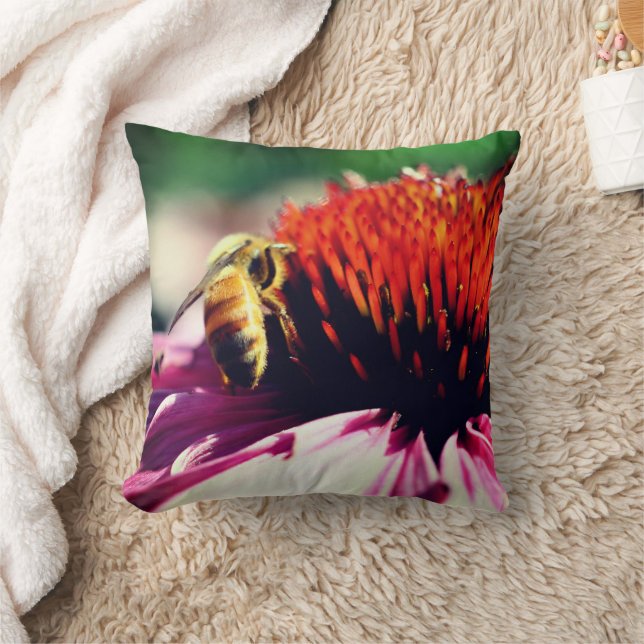 Coussin Miel Abeille Sur Le Confleur Fermer (Couverture)