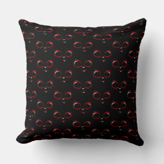 Coussin Mignon monstre visage ovni