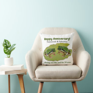 Coussin Modèle de couple de grenouilles pour anniversaire 