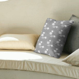 Coussin Modèle floral gris et blanc moderne