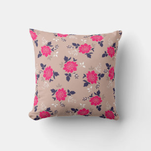 Coussin Modèle floral rose féminin