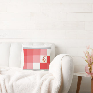 Coussin Modern Mosaic: Crimson & Blush Geometric Polyester