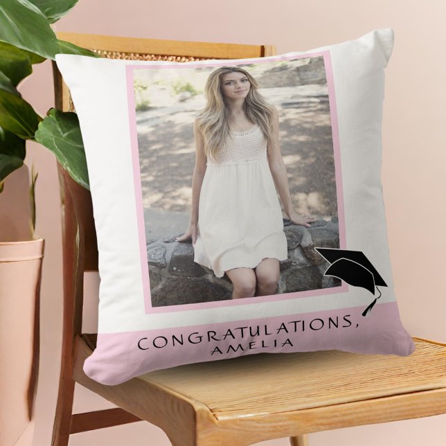 Coussin Modern Pink Félicitations Graduation Photo (Créateur téléchargé)