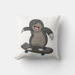 Coussin Mole en skate avec skateboard