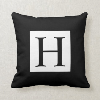 COUSSIN MONOCHROME DE JET DE MONOGRAMME DE LA