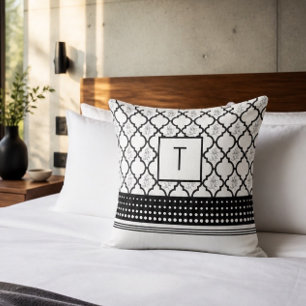 Coussin Monogramme à motif noir et blanc