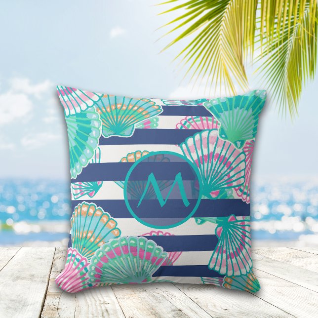 Coussin Monogramme de coquillage bleu marine (Créateur téléchargé)