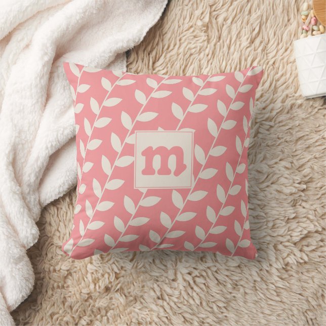 Coussin Monogramme de Motif de feuille rose personnalisée (Couverture)