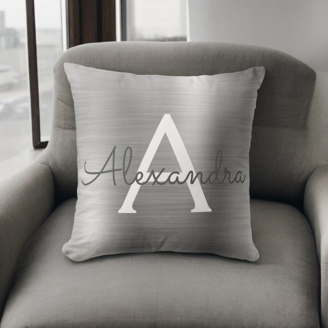 Coussin Monogramme en argent brossé de luxe Nom initial (Créateur téléchargé)