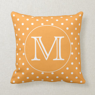 Coussin Monogramme fait sur commande. Point de polka