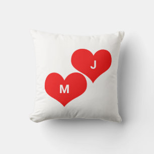 Coussin Monogramme initiale personnalisée de cœur rouge po
