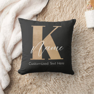 Coussin Monogramme moderne Initiale K & Nom Personnalisé