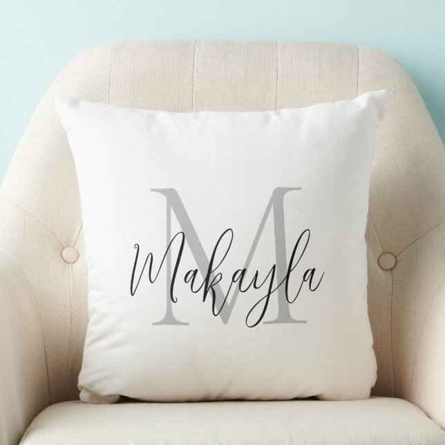 Coussin Monogramme Nom Écriture Élégante (Créateur téléchargé)
