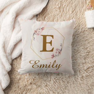 Coussin Monogramme personnalisé de fille avec initiale et