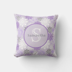Coussin Monogramme personnalisé de flocon de neige violet