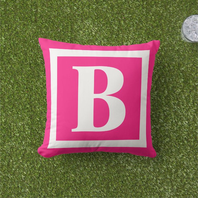 Coussin Monogramme rose chaud moderne (Herbe)