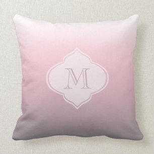 Coussin Monogramme rose d'Ombre de blanc gris