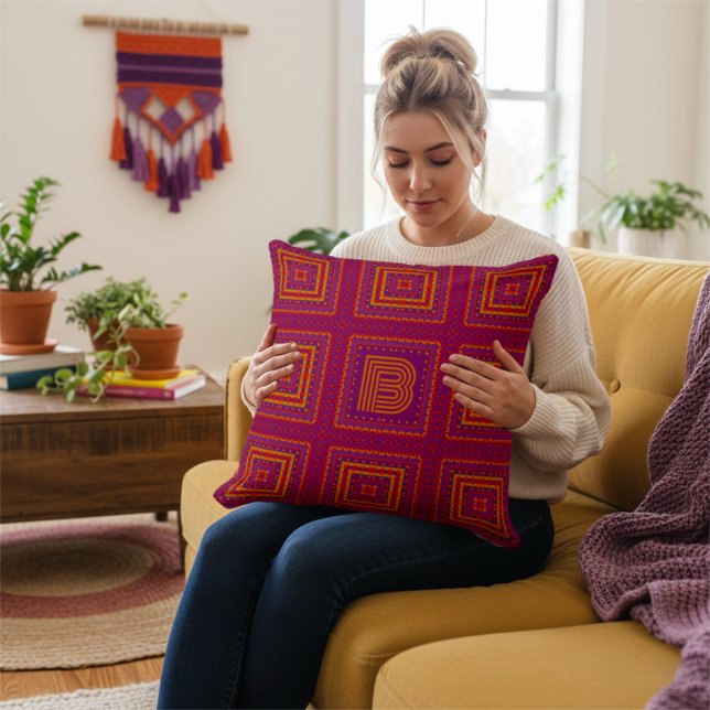 Coussin Monographie personnalisée Boho moderne géométrique (Also makes a really nice customizable gift for that special someone.)