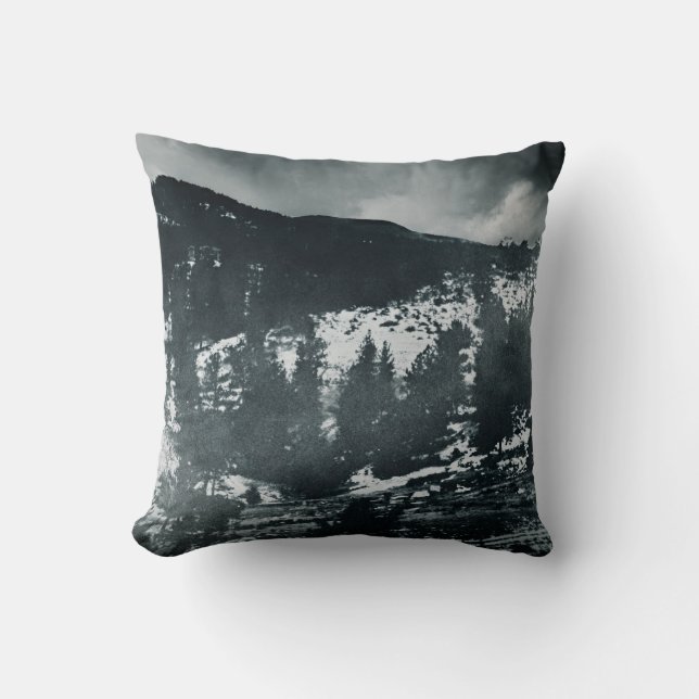 Coussin Montagnes d'hiver Frostbitten (Recto)