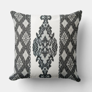 Coussin Moroccan Embroidery Pillow
