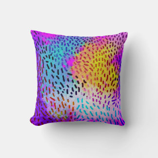 Coussin motif arc-en-ciel