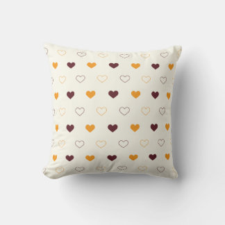 Coussin Motif de cœur avec des cœurs orange et marron