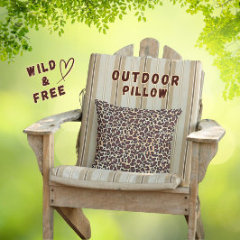 Coussin Motif de crème Brown de peau de léopard -