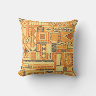 Coussin Motif de patchwork sans soudure brodé. Bohème o