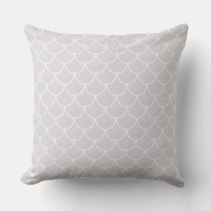 Coussin Motif d'écailles de sirène à festons blancs