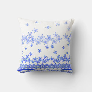 Coussin Motif floral bleu et blanc,