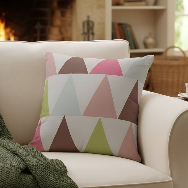Coussin Motif géométrique moderne (geometric triangle pattern throw pillow)