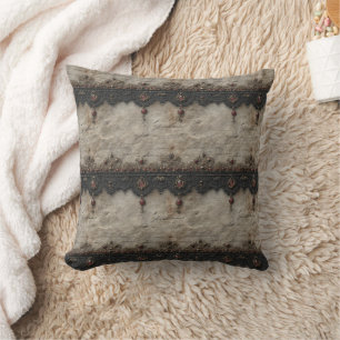 Coussin Motif gothique en dentelle rubis victorien (1)
