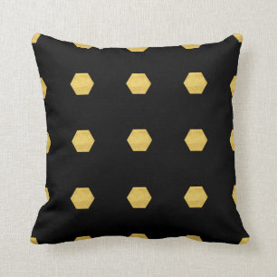 Coussin Motif mat chic d'hexagones d'or sur le noir