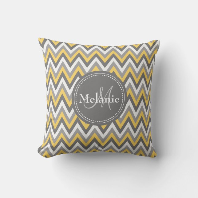 Coussin Motif Monogramme Jaune et Gris Chevron (Recto)