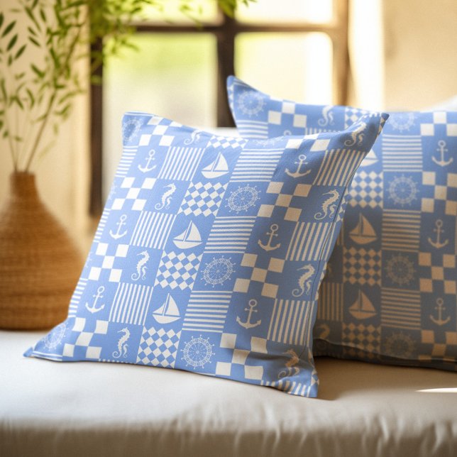 Coussin Motif patchwork bleu pâle marin (Créateur téléchargé)