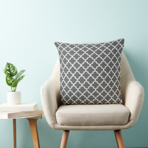 Coussin Motif Quatrefoil Marocain moderne Gris Charbon
