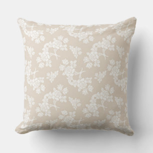 Coussin Motif Roses Blanches sur Brun Clair