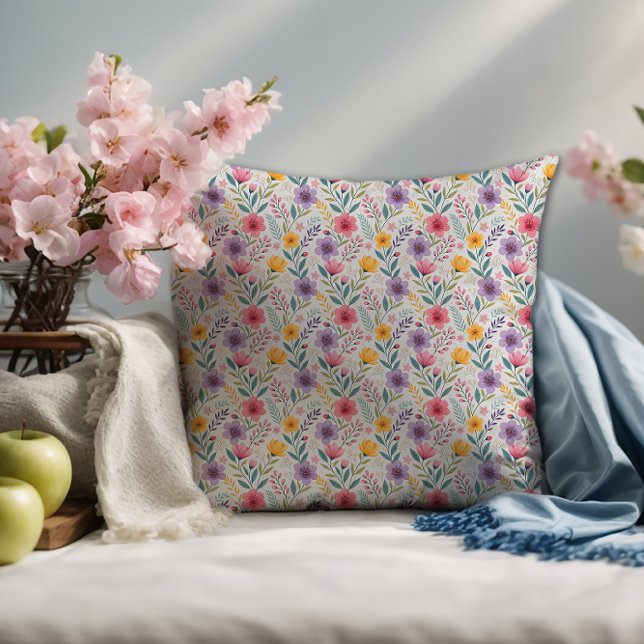 Coussin Motif simple fleur sauvage gris clair monogramme (Créateur téléchargé)